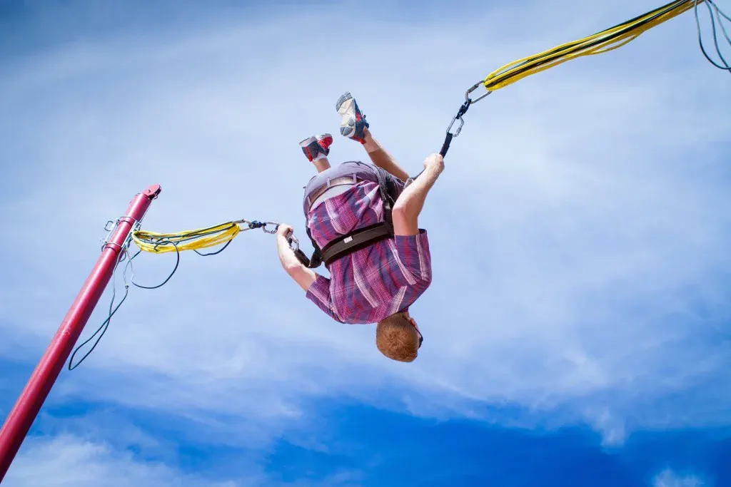 Bungee attraction at Brickopolis